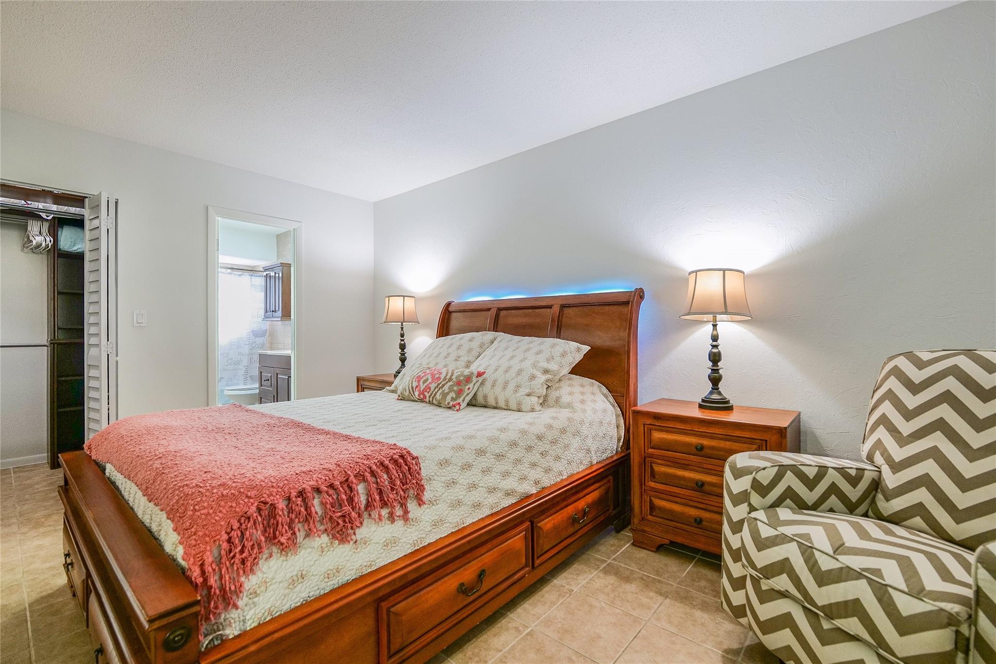 LAUDERHILL EAST - Residential