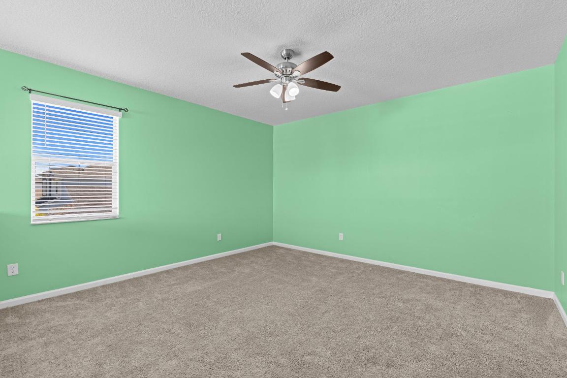 POINTE OF WOODS PUD - Residential Lease