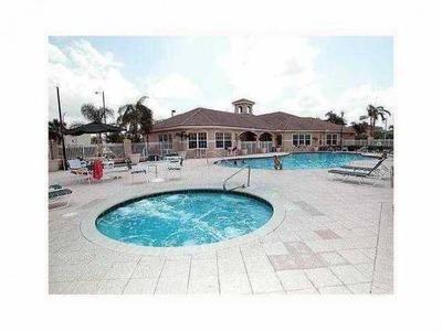 Evergreen lakes - Residential Lease