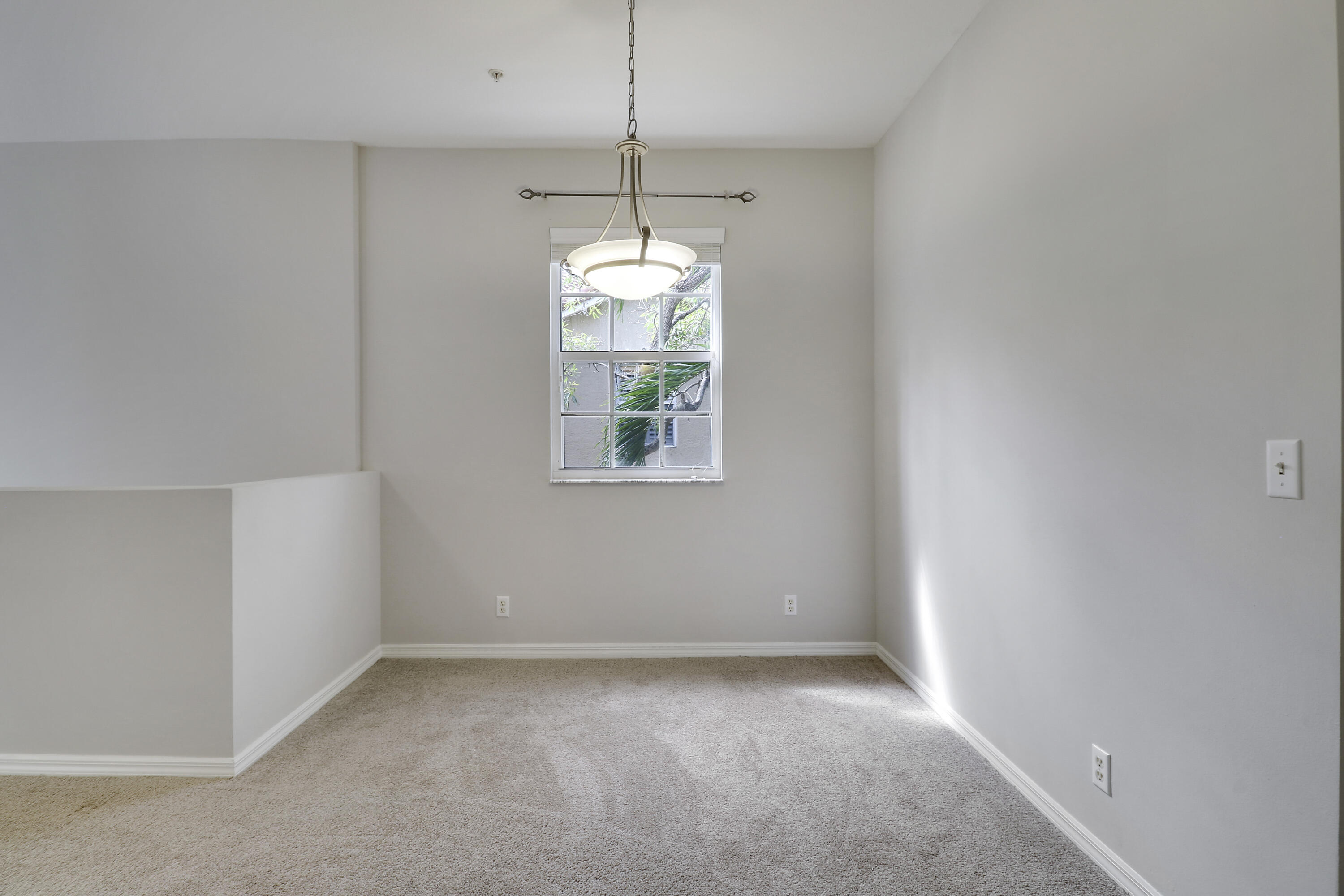 TEQUESTA TRACE CONDO - Residential