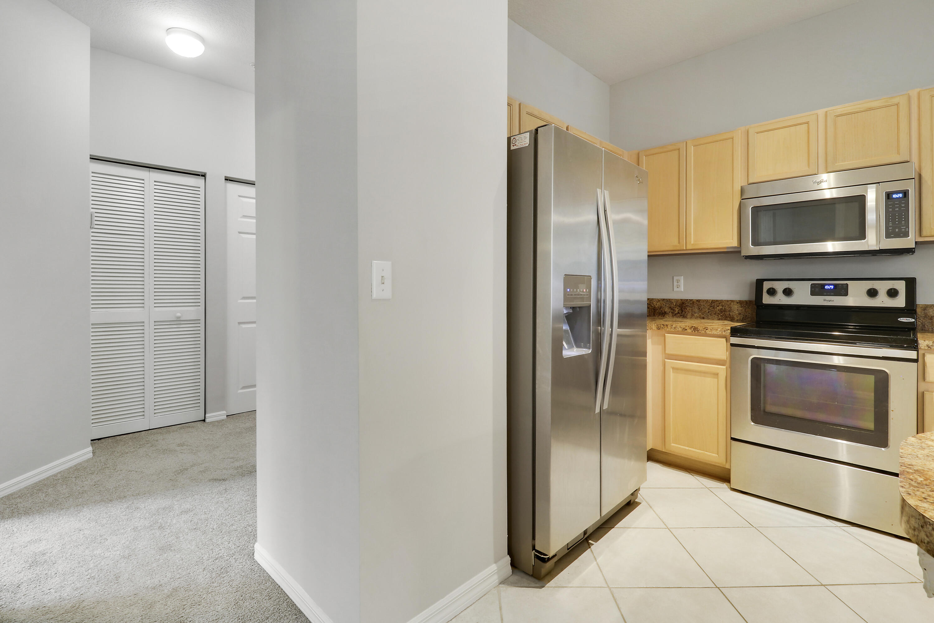 TEQUESTA TRACE CONDO - Residential