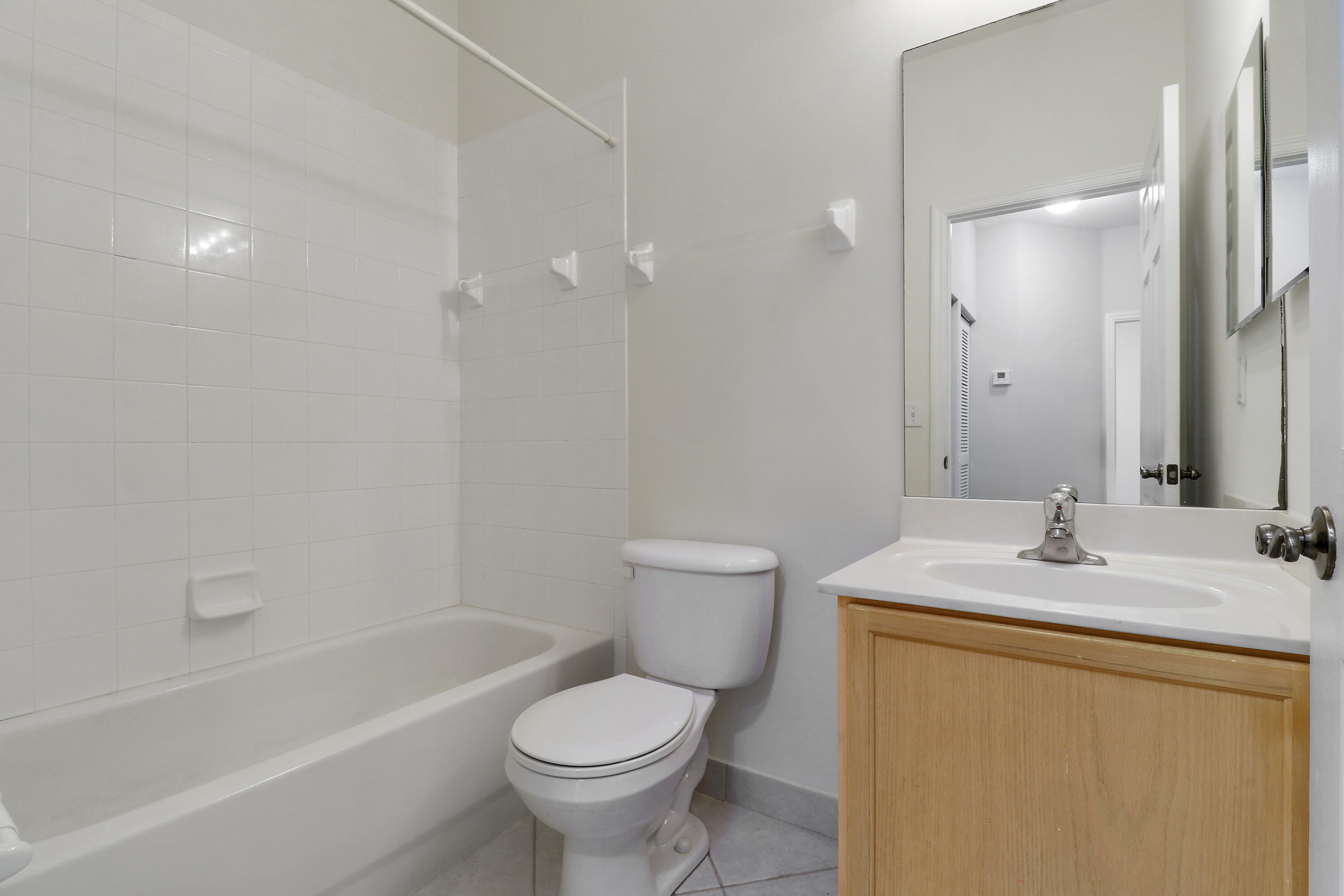 TEQUESTA TRACE CONDO - Residential