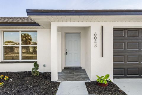 6043 Birnam Wood Ln Fort Myers FL 33908