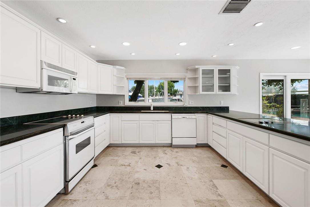 SUNRISE KEY - Residential