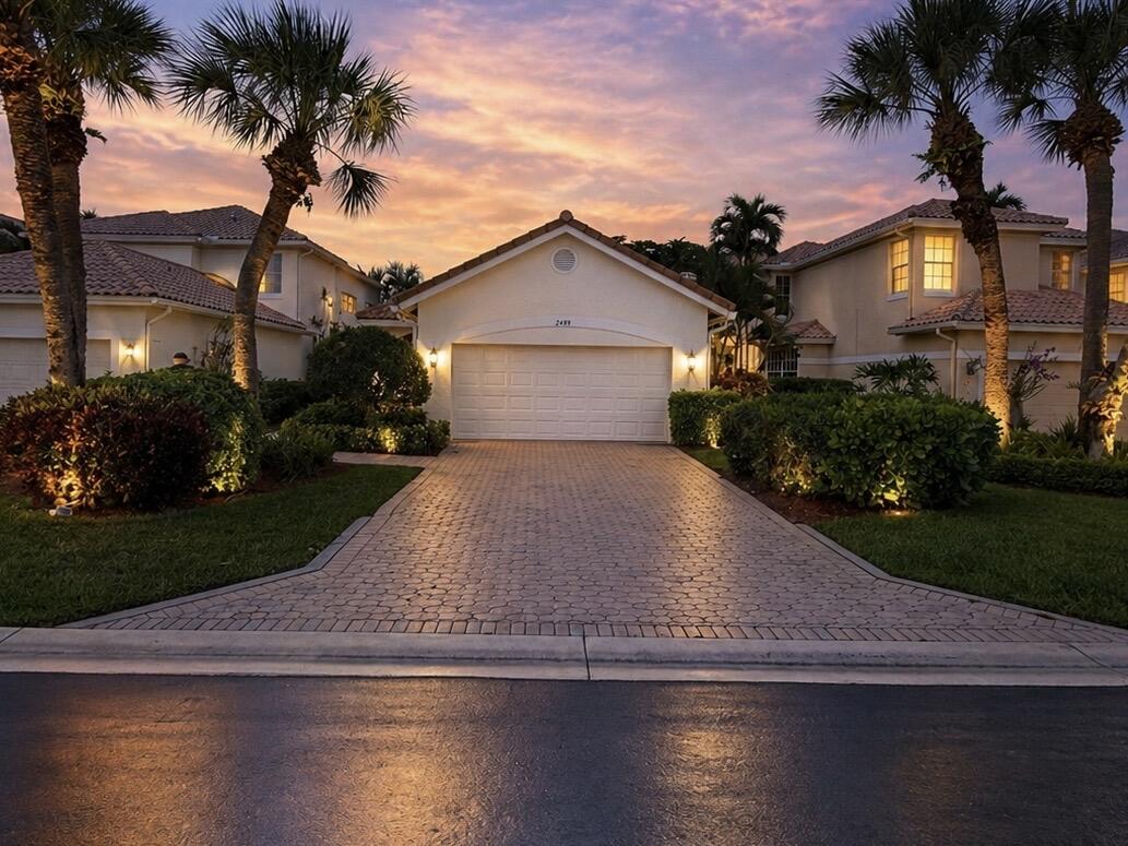 BANYANS OF ARVIDA COUNTRY CLUB - Residential