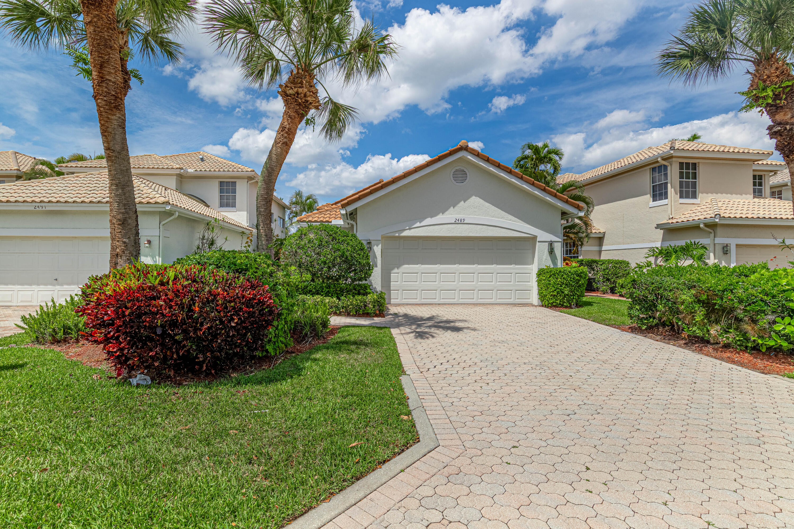 BANYANS OF ARVIDA COUNTRY CLUB - Residential