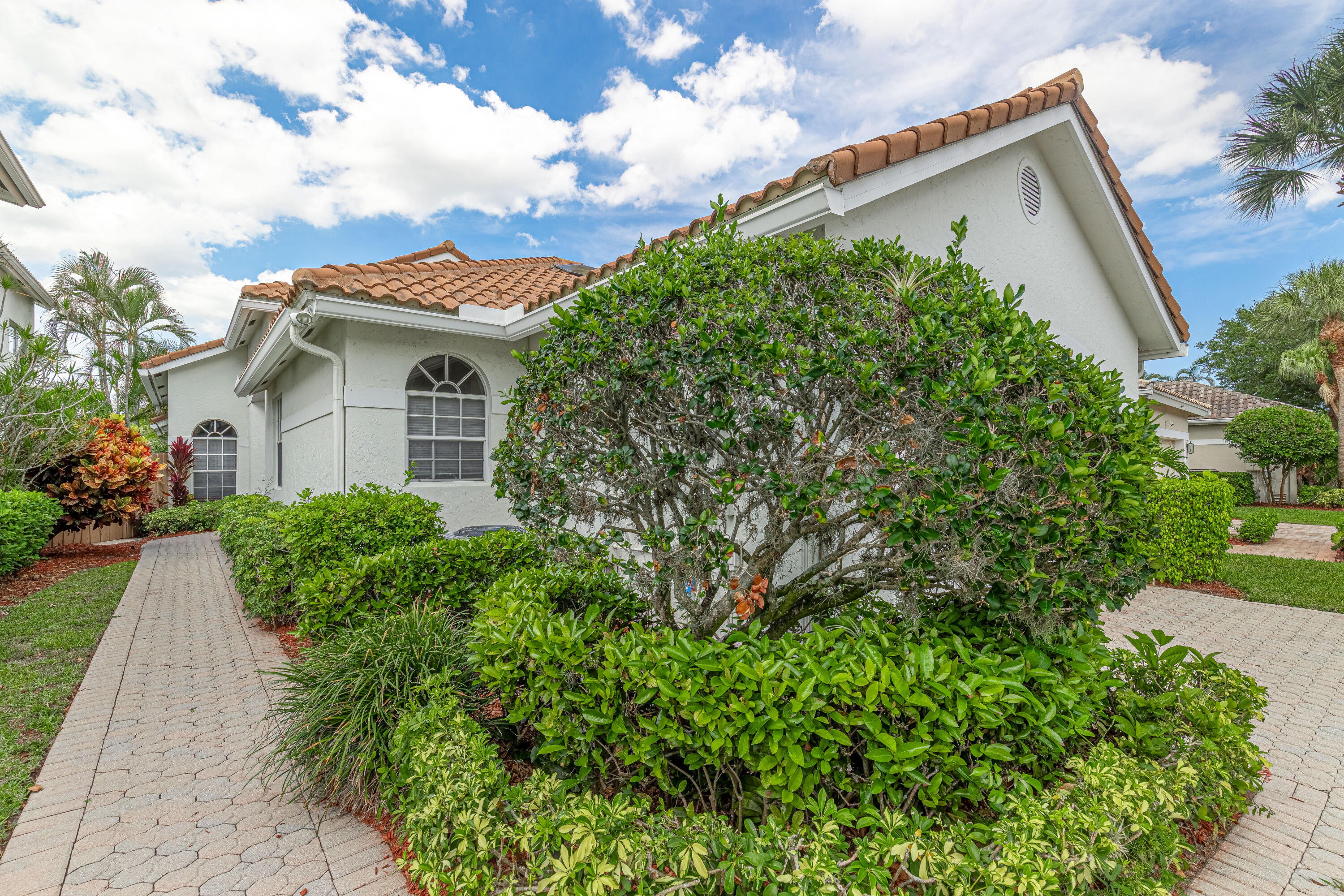 BANYANS OF ARVIDA COUNTRY CLUB - Residential