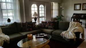 LA BONNE VIE CONDO - Residential Lease