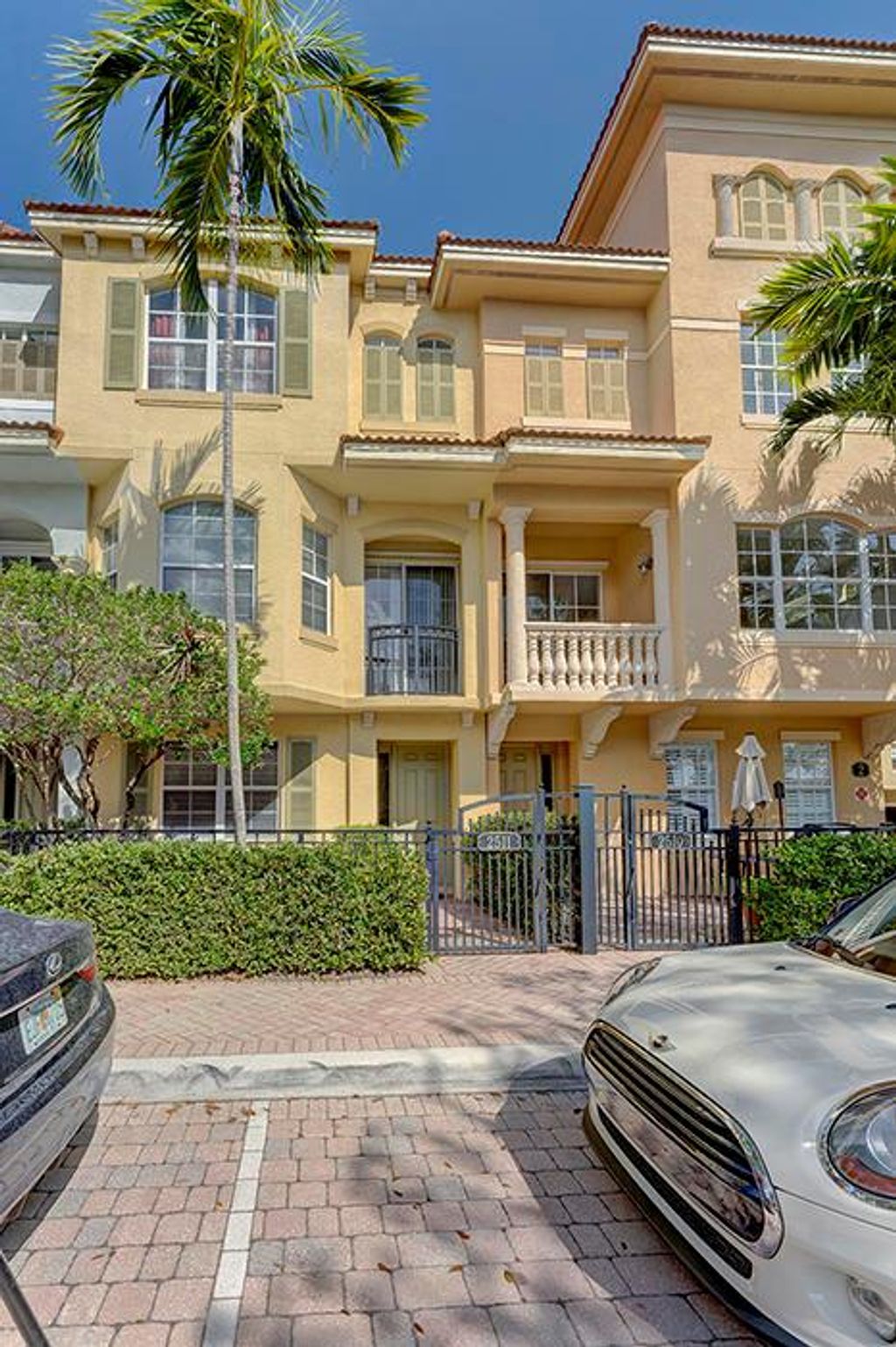 Photo of 2511 San Pietro Circle Cir #106, Palm Beach Gardens, FL 33410 (MLS # R10692915)