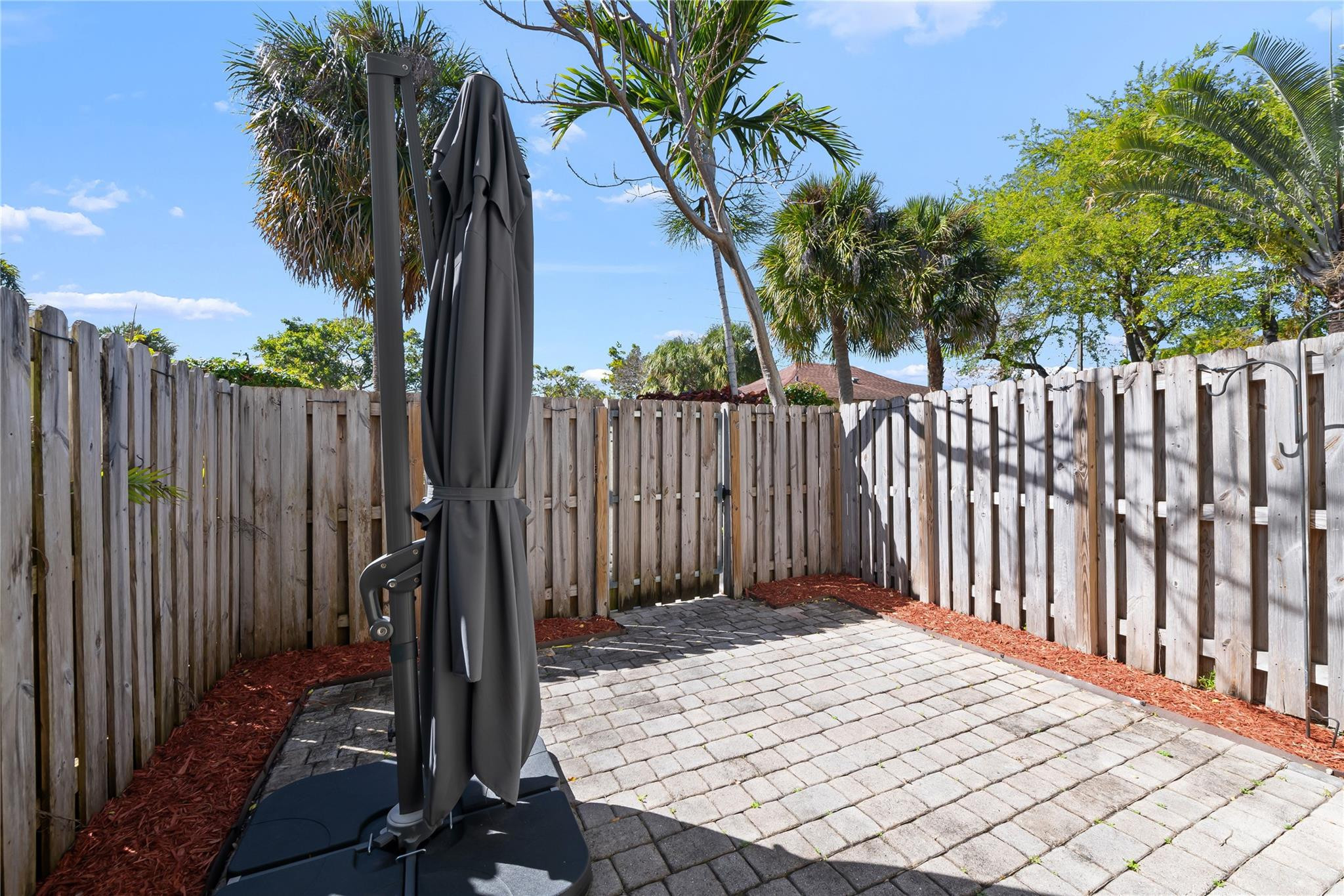 CITY VIEW - Residential Lease