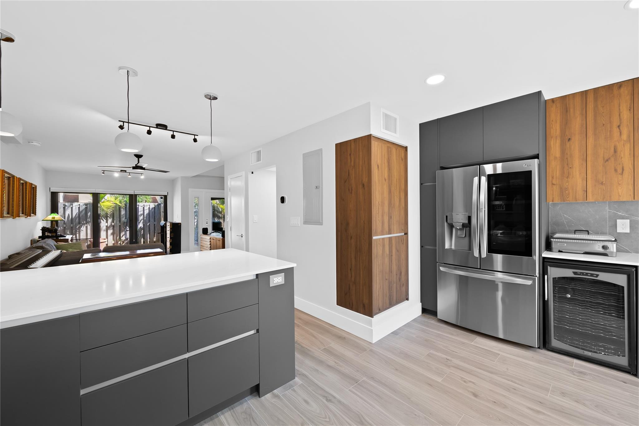 CITY VIEW - Residential Lease