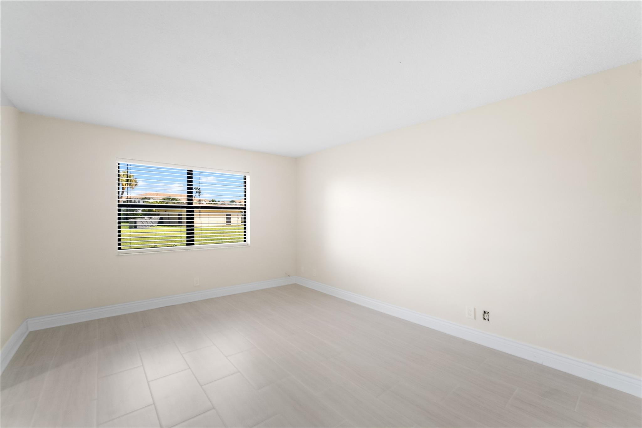 ISLE OF SANDALFOOT CONDO - Residential