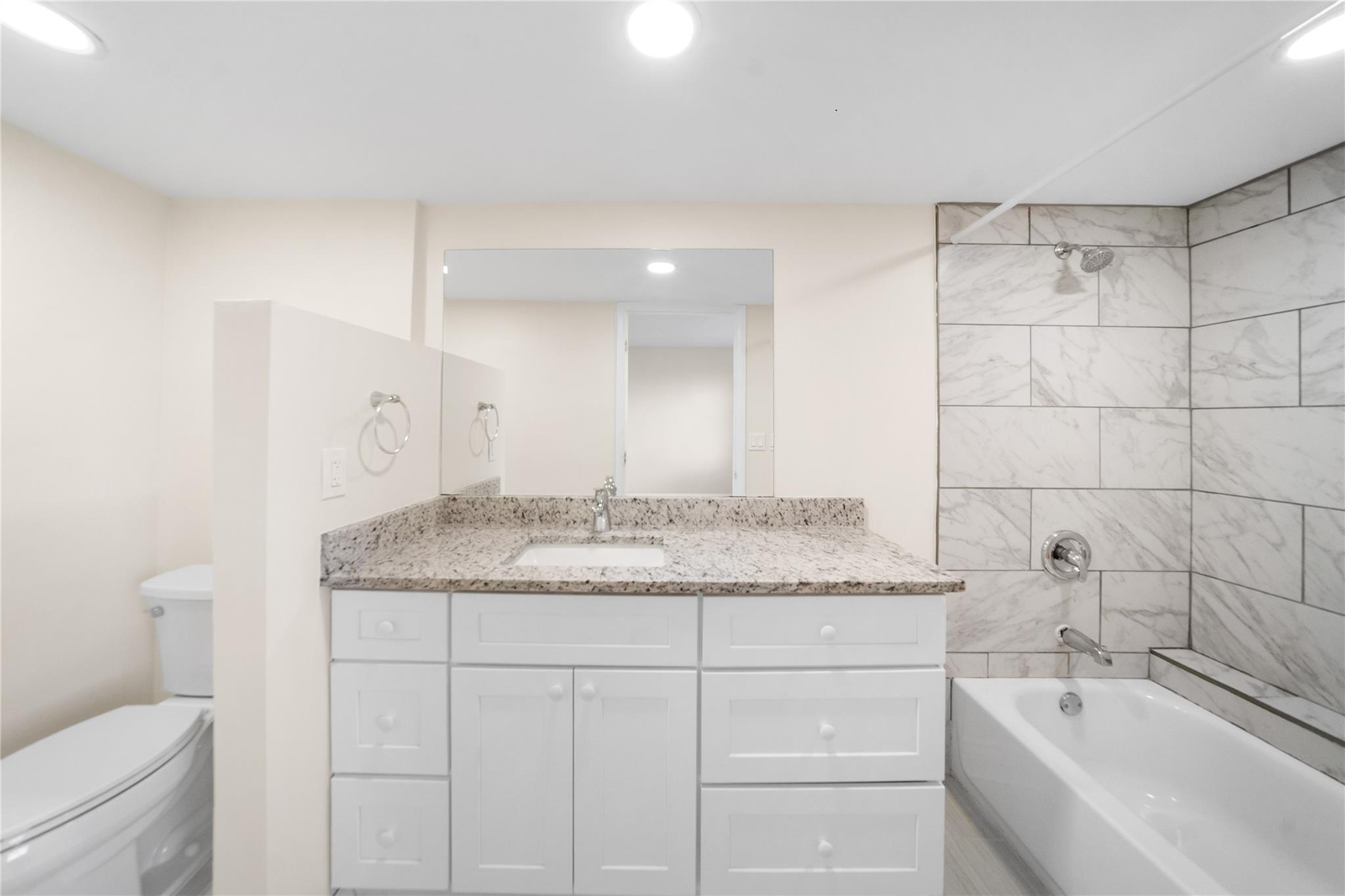 ISLE OF SANDALFOOT CONDO - Residential