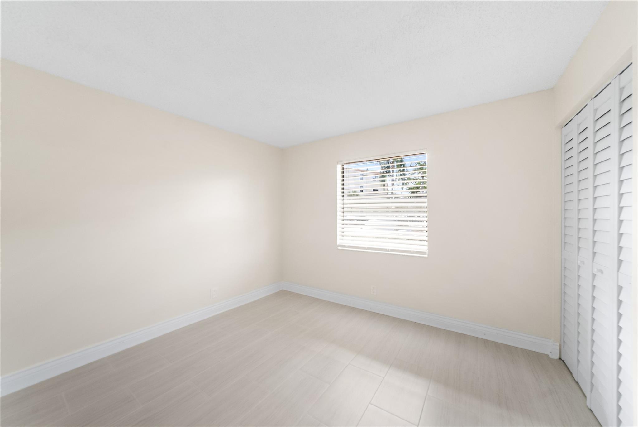 ISLE OF SANDALFOOT CONDO - Residential