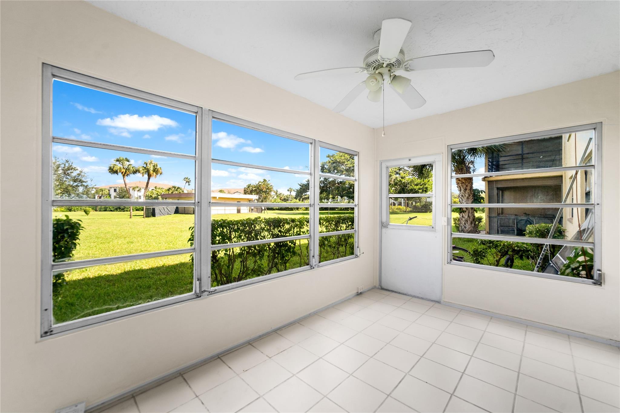 ISLE OF SANDALFOOT CONDO - Residential