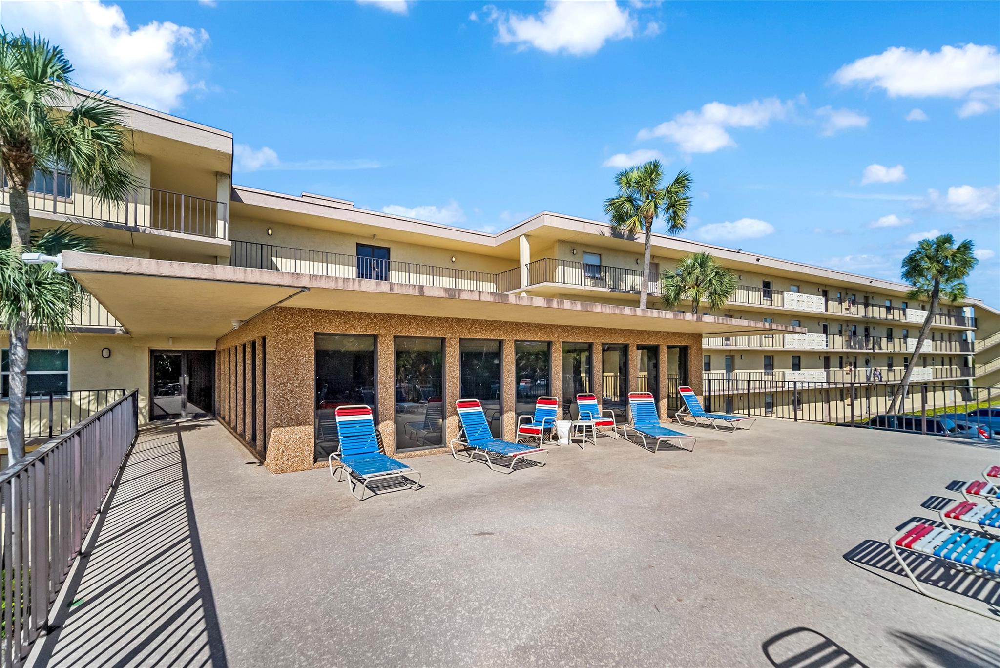 ISLE OF SANDALFOOT CONDO - Residential