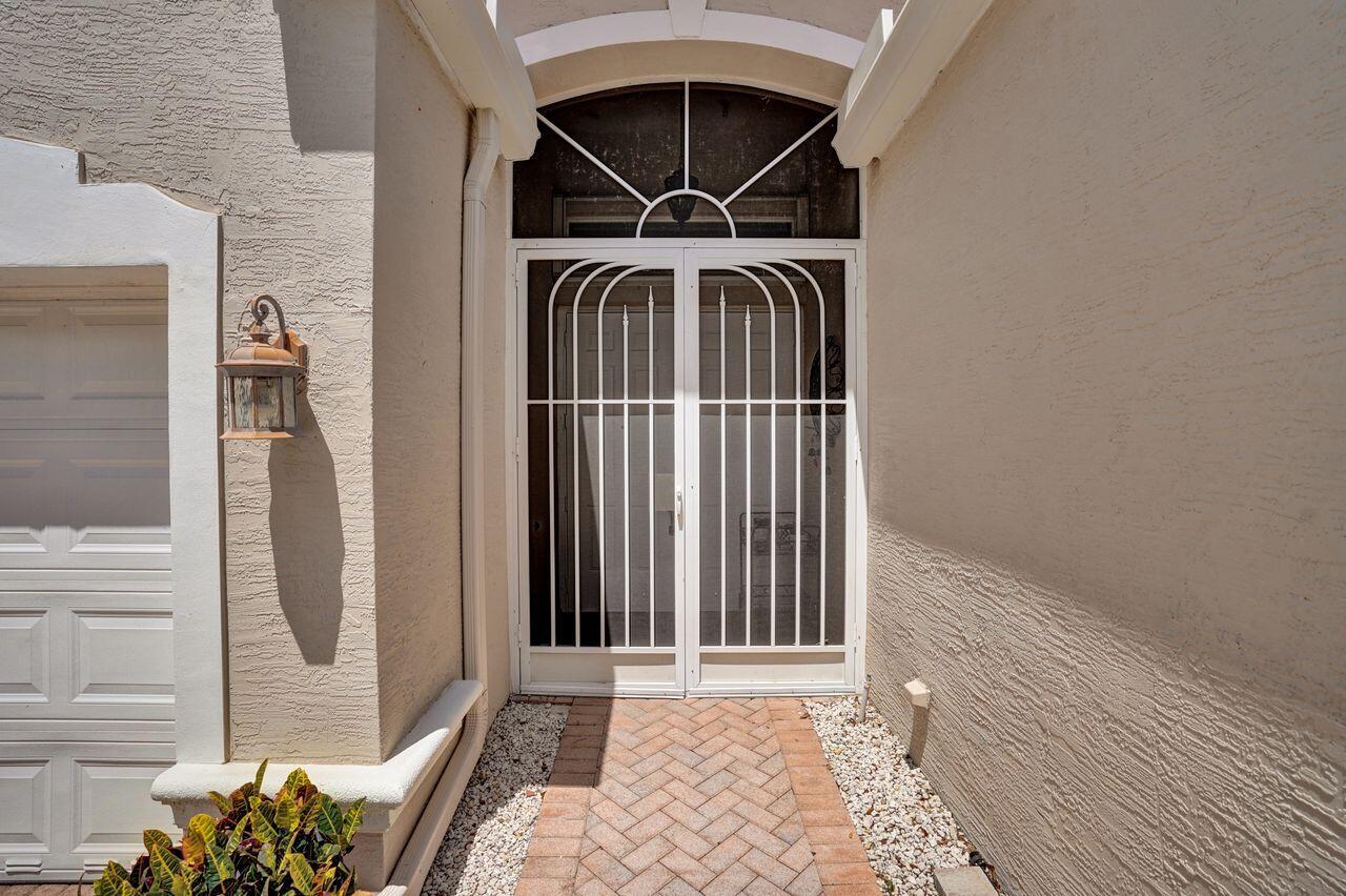 AVALON ESTATES - Residential