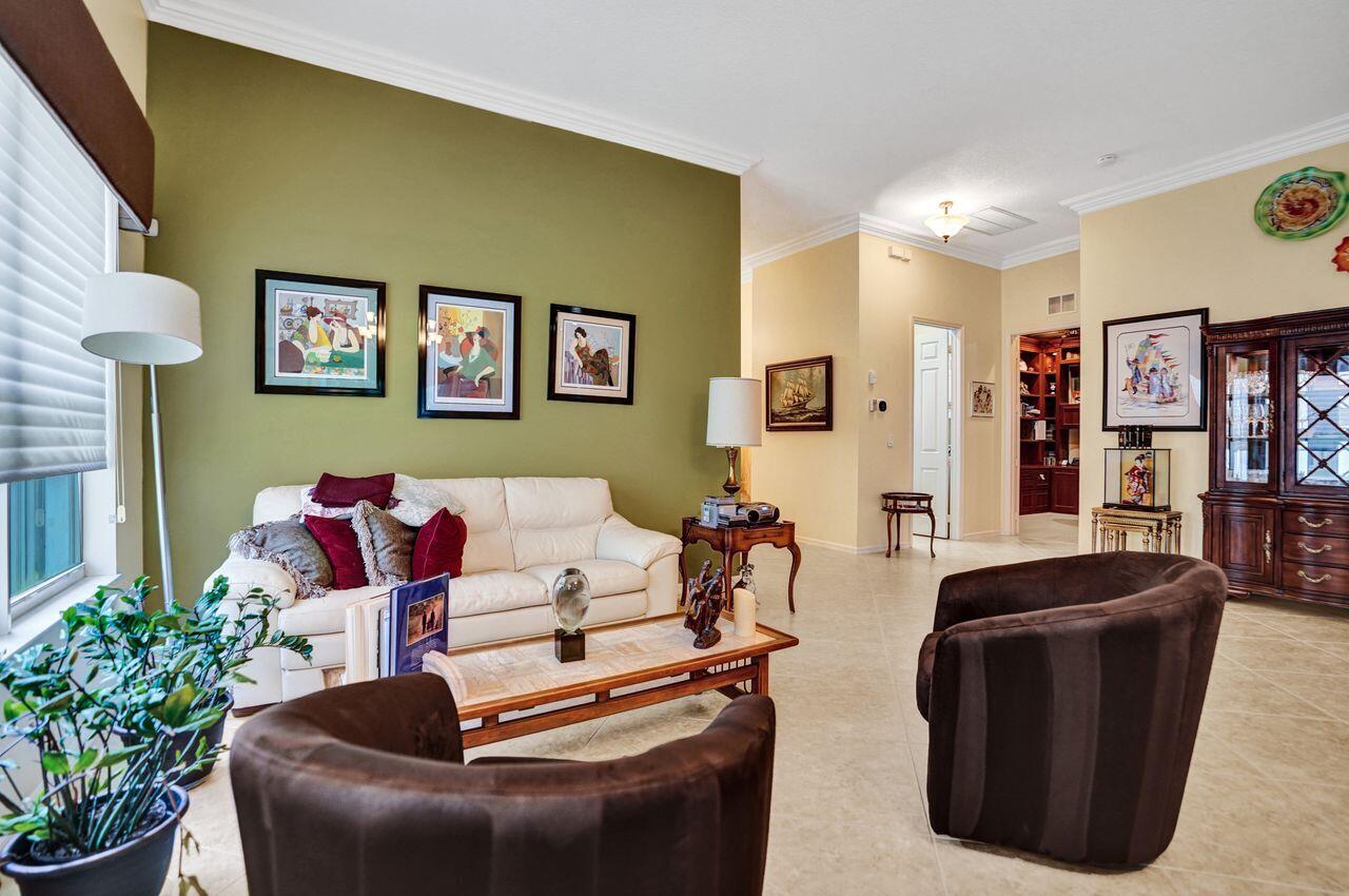 AVALON ESTATES - Residential