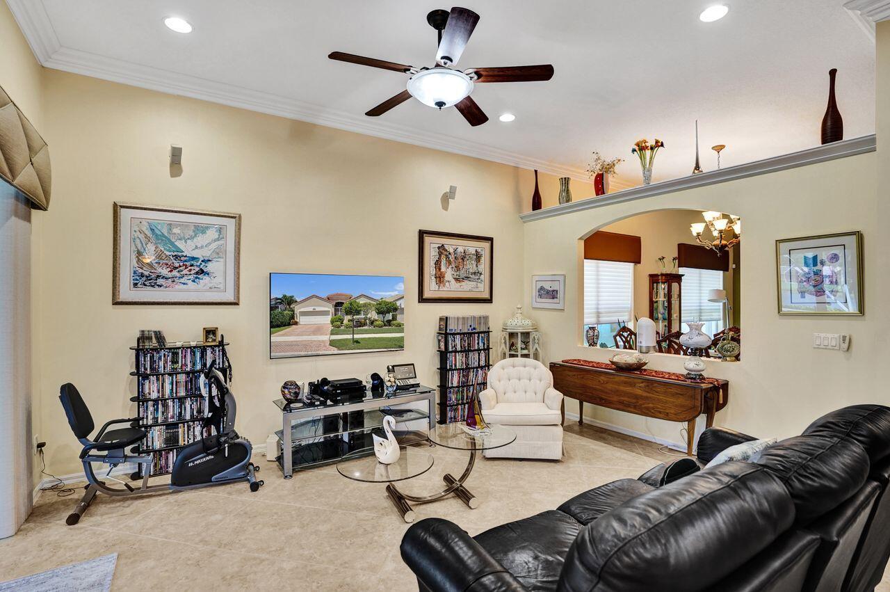 AVALON ESTATES - Residential