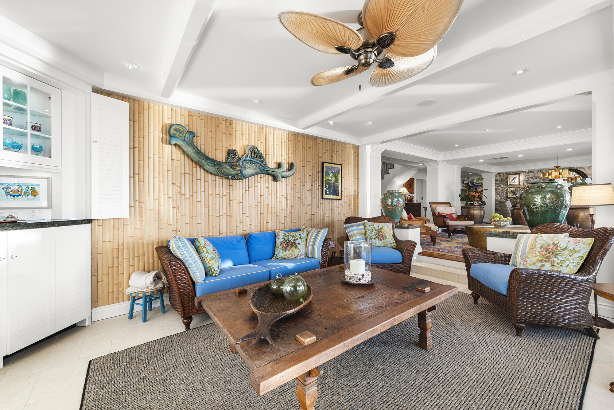 OLD PORT COVE LAKE POINT TOWER CONDO - Residential