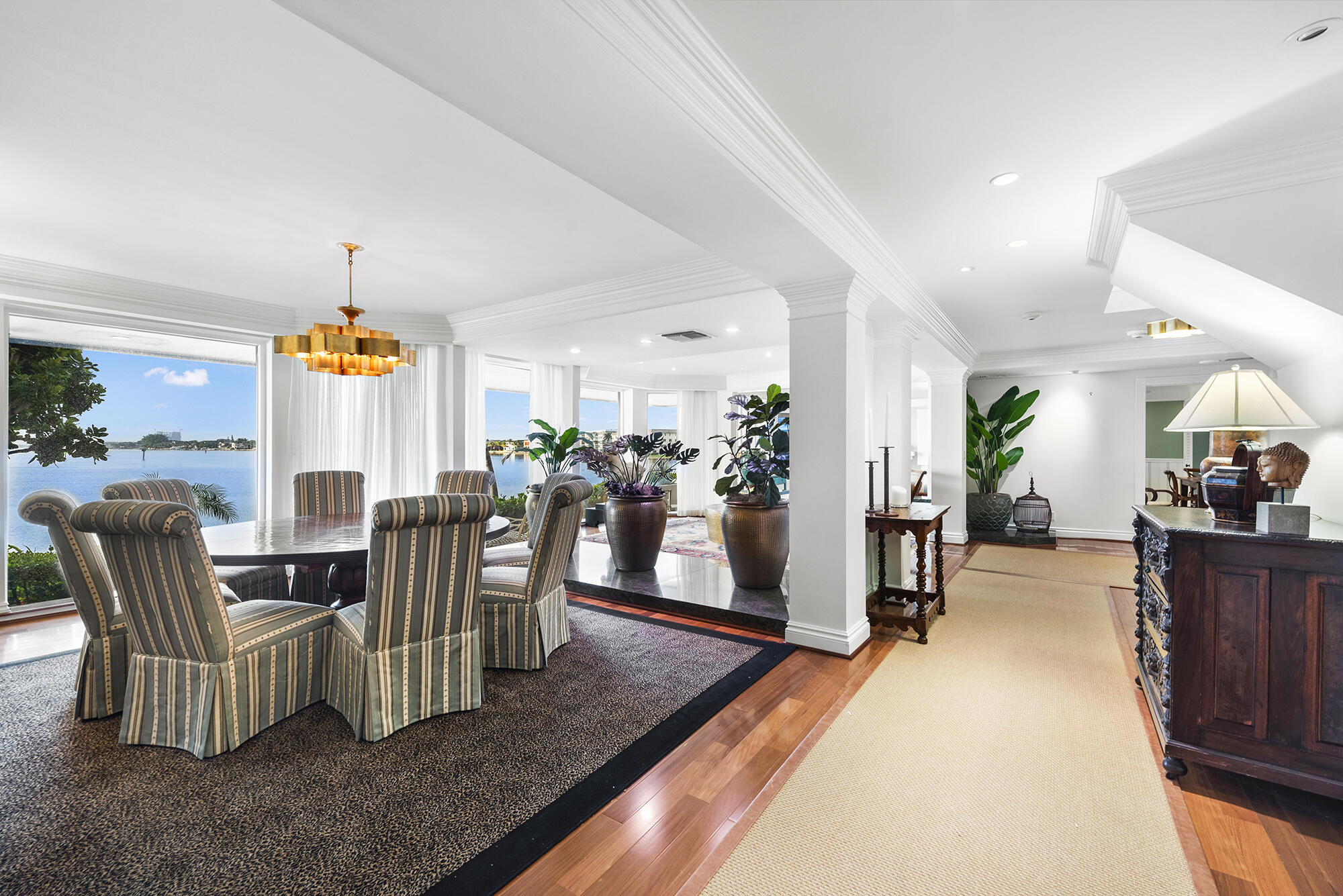 OLD PORT COVE LAKE POINT TOWER CONDO - Residential