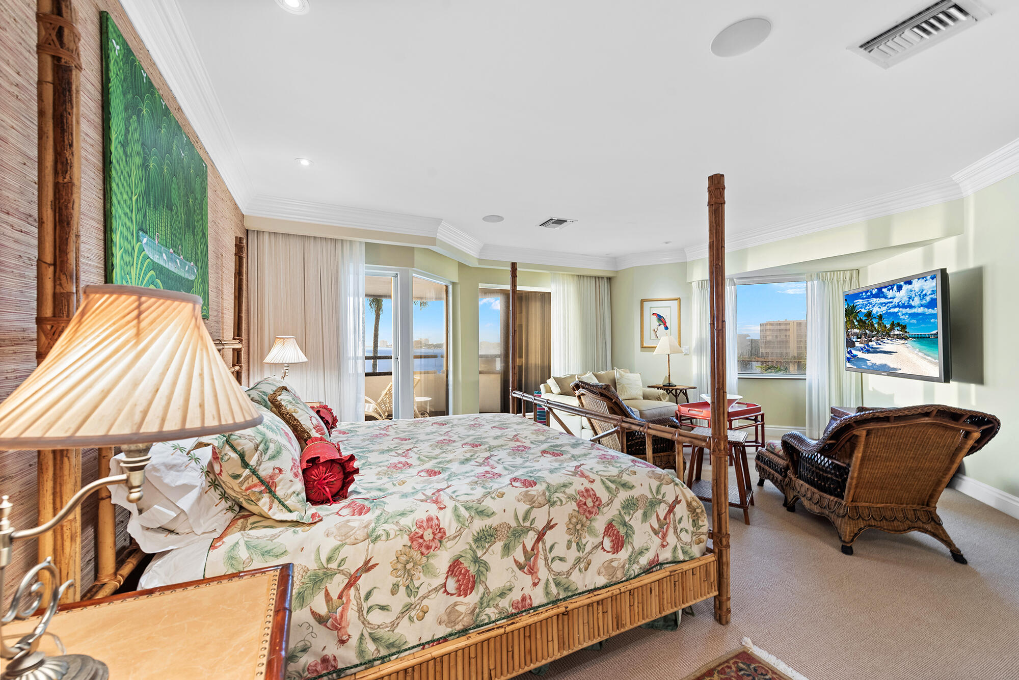 OLD PORT COVE LAKE POINT TOWER CONDO - Residential