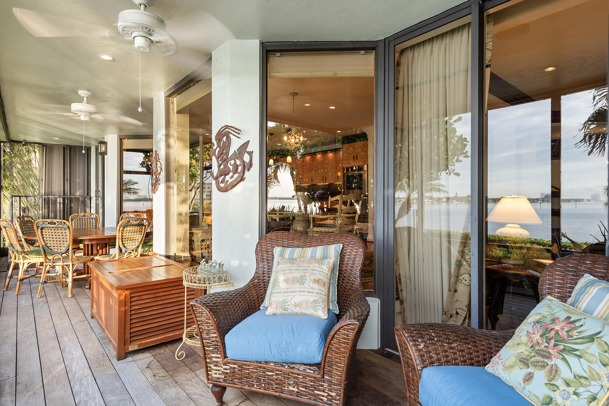 OLD PORT COVE LAKE POINT TOWER CONDO - Residential