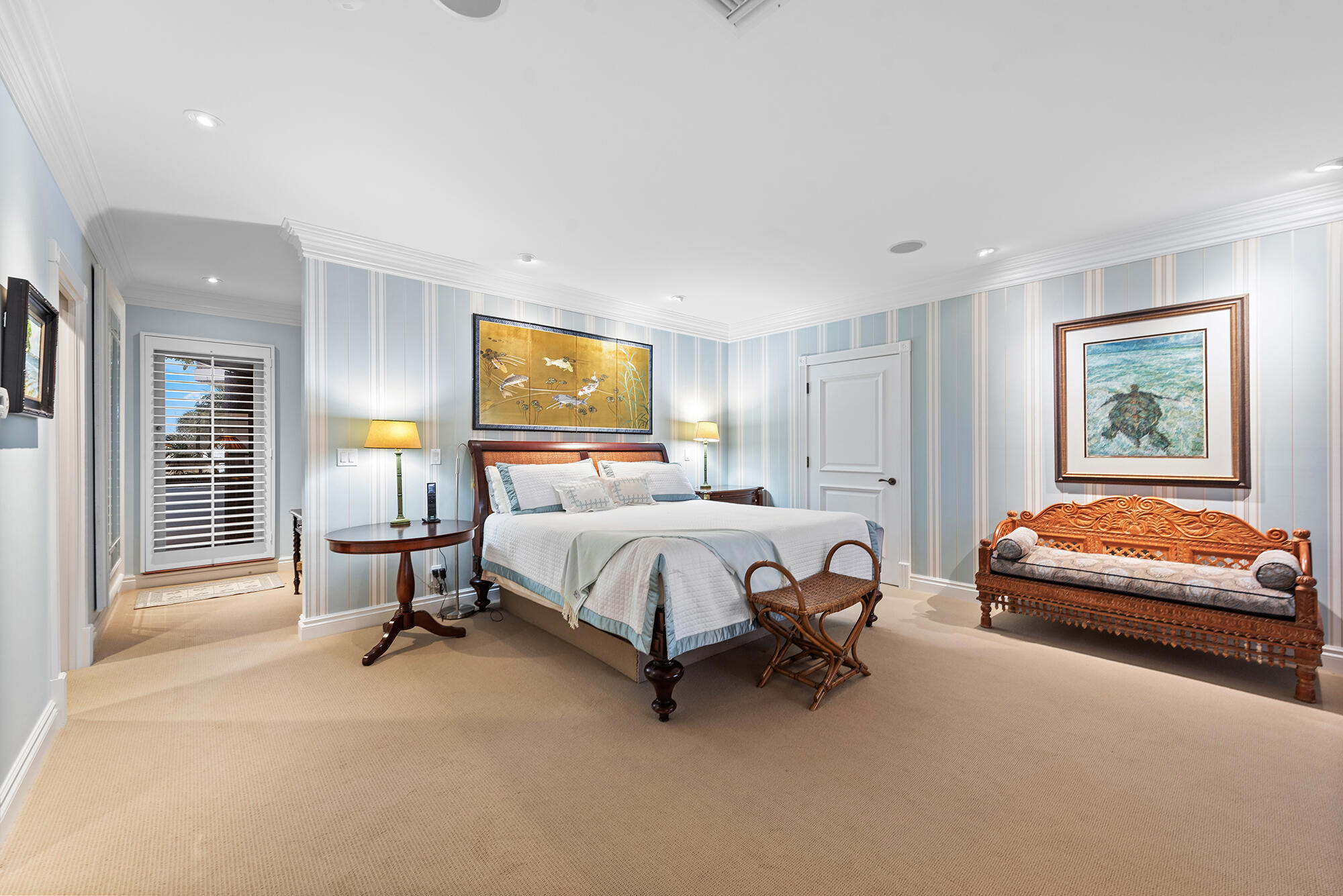 OLD PORT COVE LAKE POINT TOWER CONDO - Residential