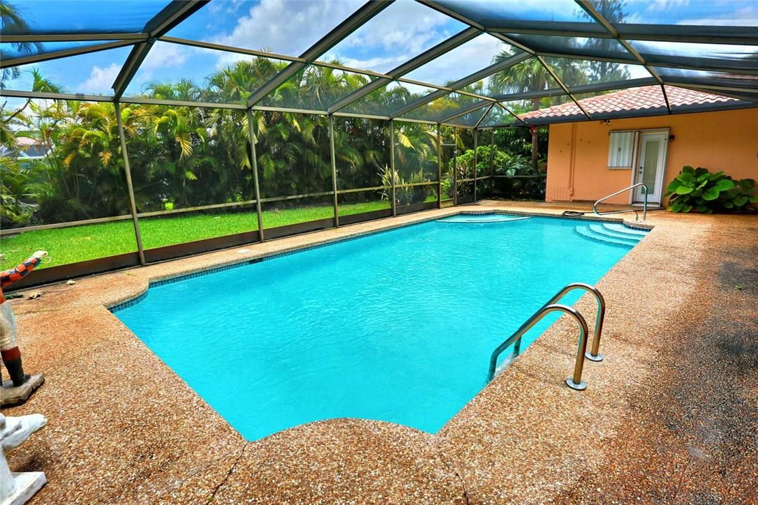 Bonaventure Lakes - Residential