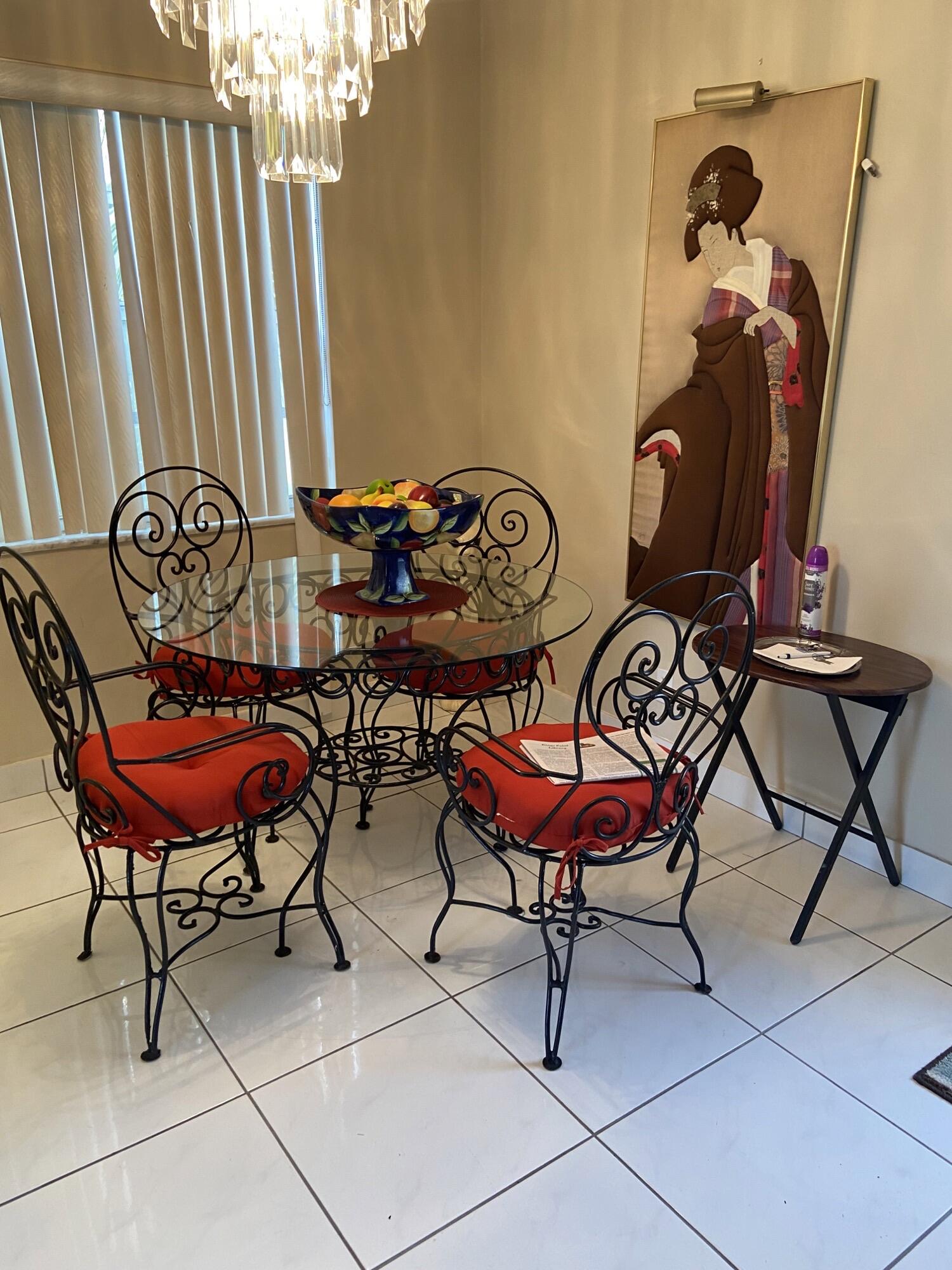 KINGS POINT - Residential Lease