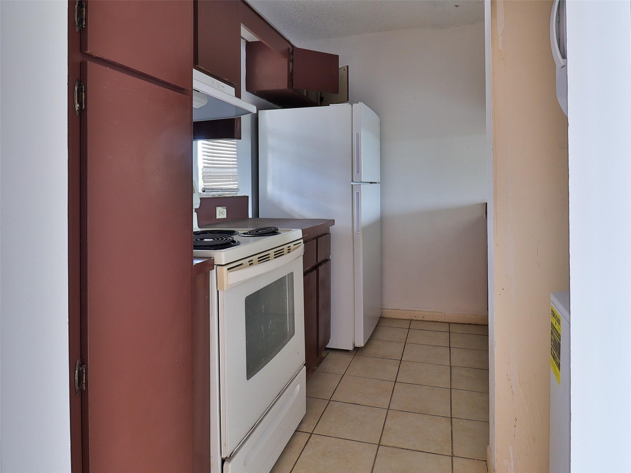 9930 Twin Lakes DR 7-L