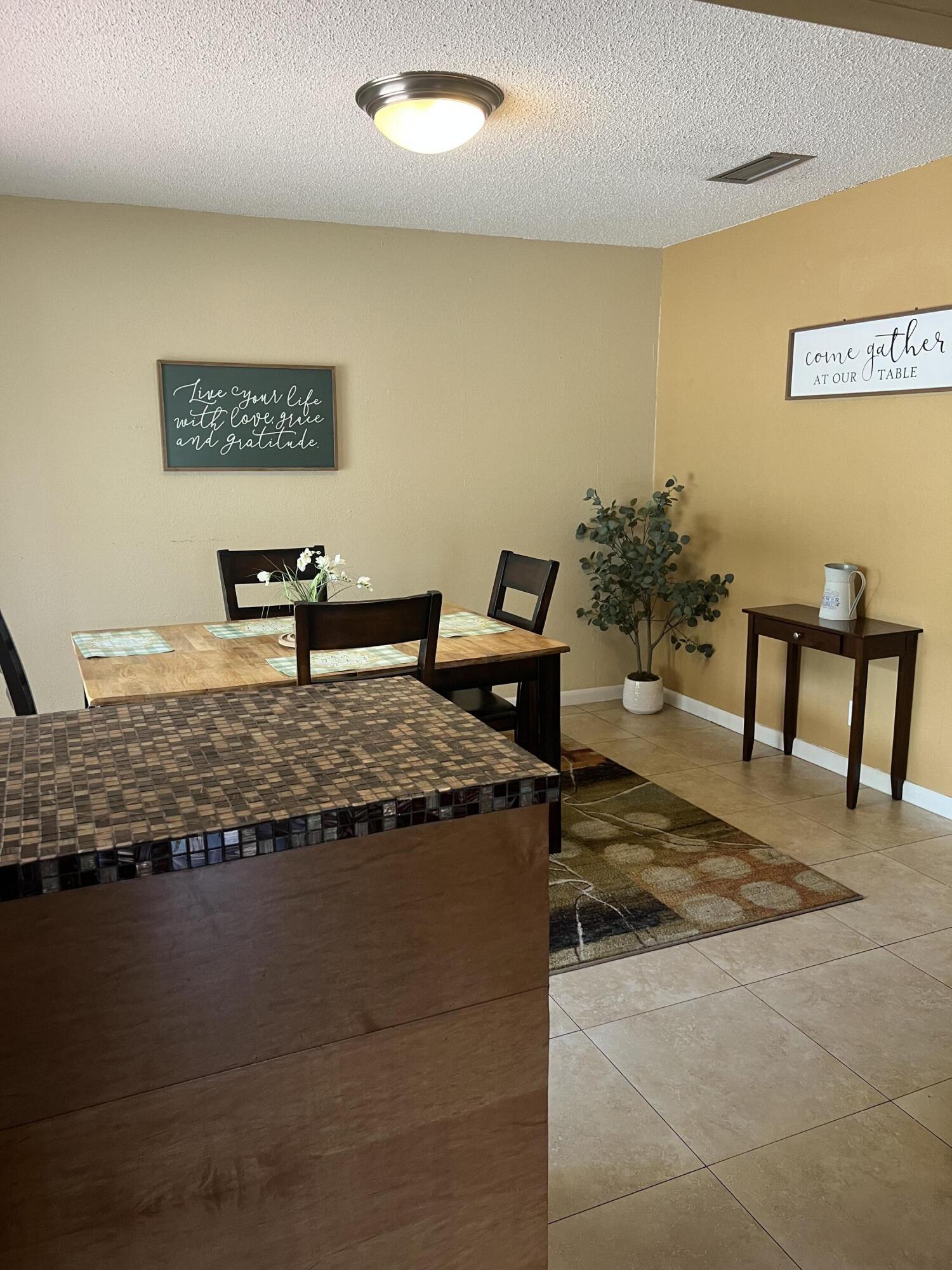CORAL SPRINGS VILLAGE GREEN - Residential Income