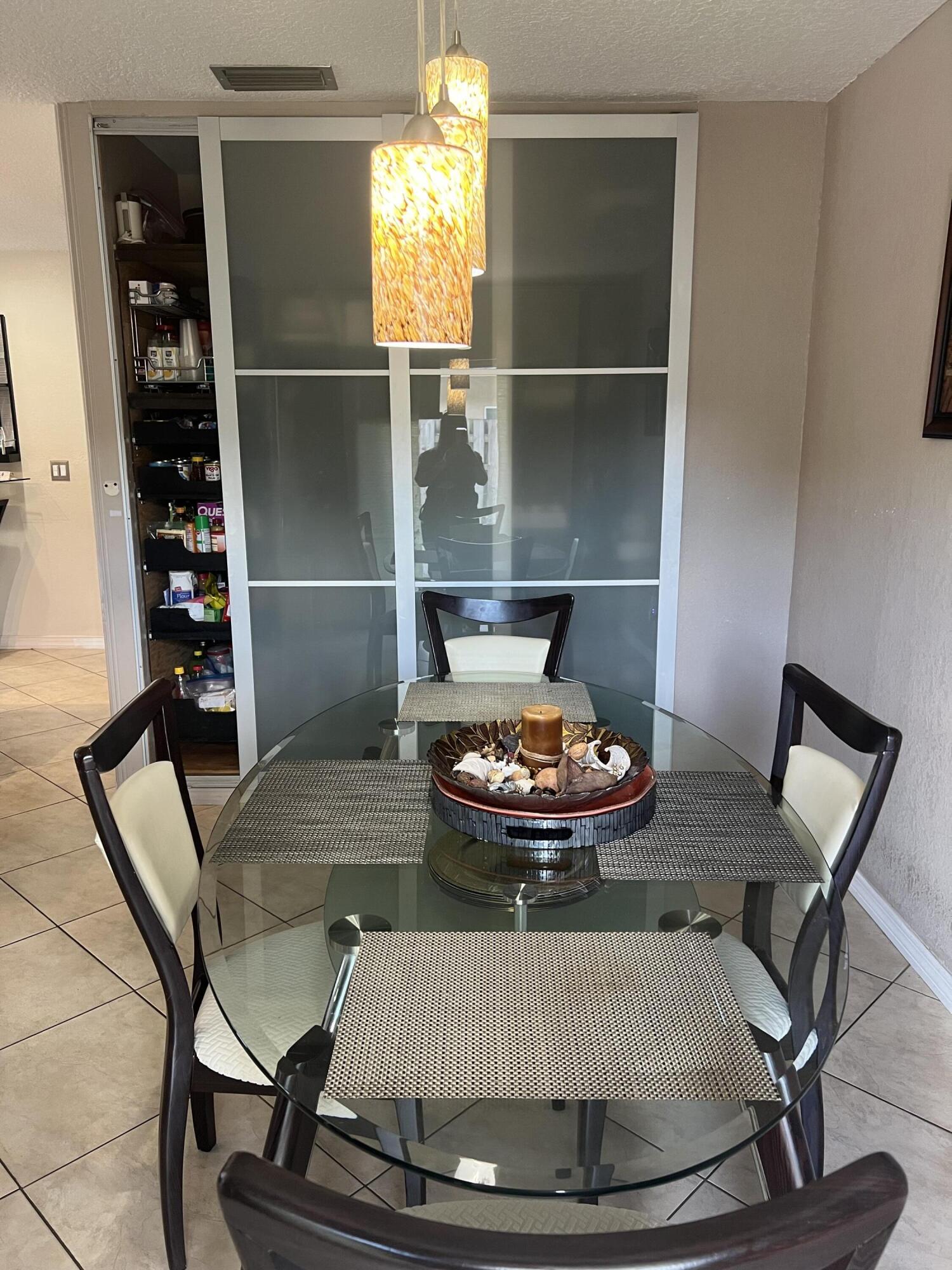 CORAL SPRINGS VILLAGE GREEN - Residential Income