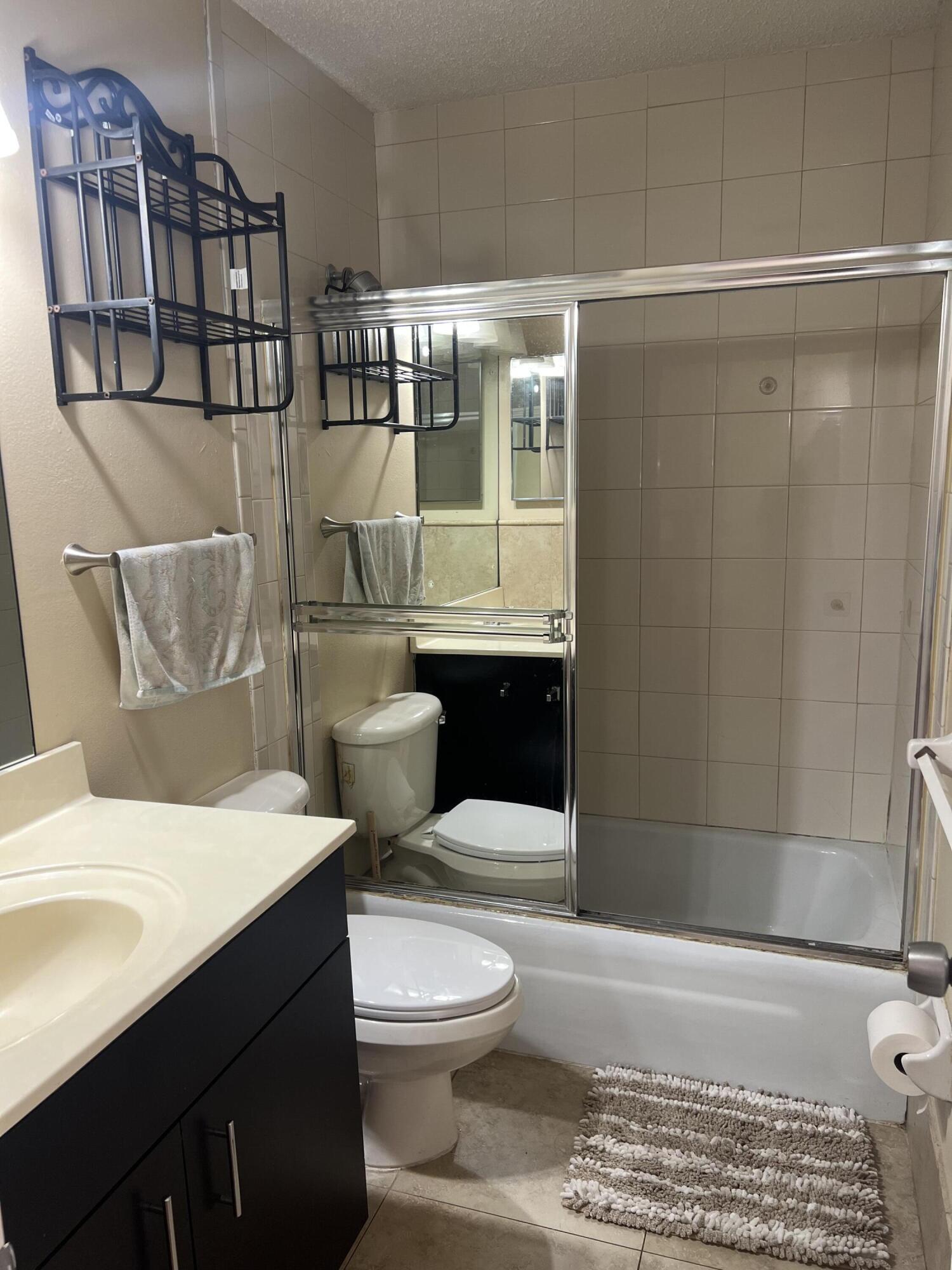 CORAL SPRINGS VILLAGE GREEN - Residential Income