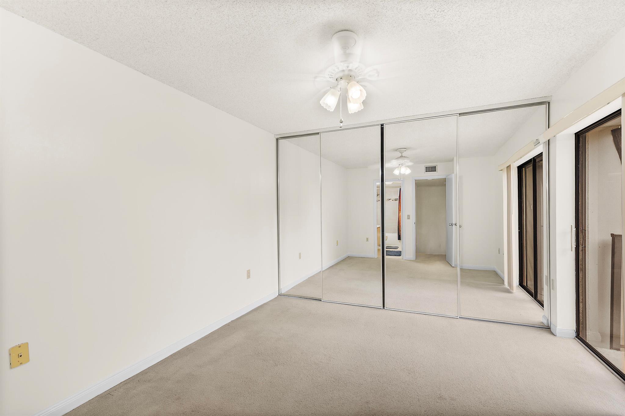 HERITAGE VILLAGE OF P B L - Residential