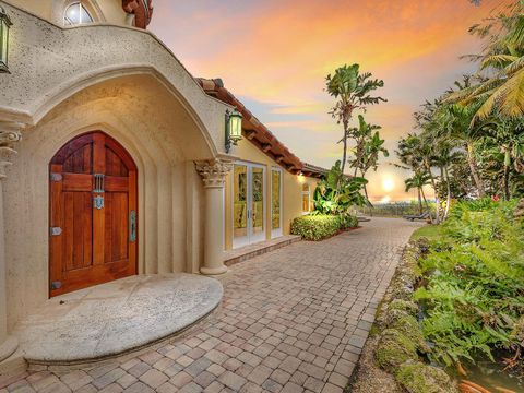 A home in Deerfield Beach