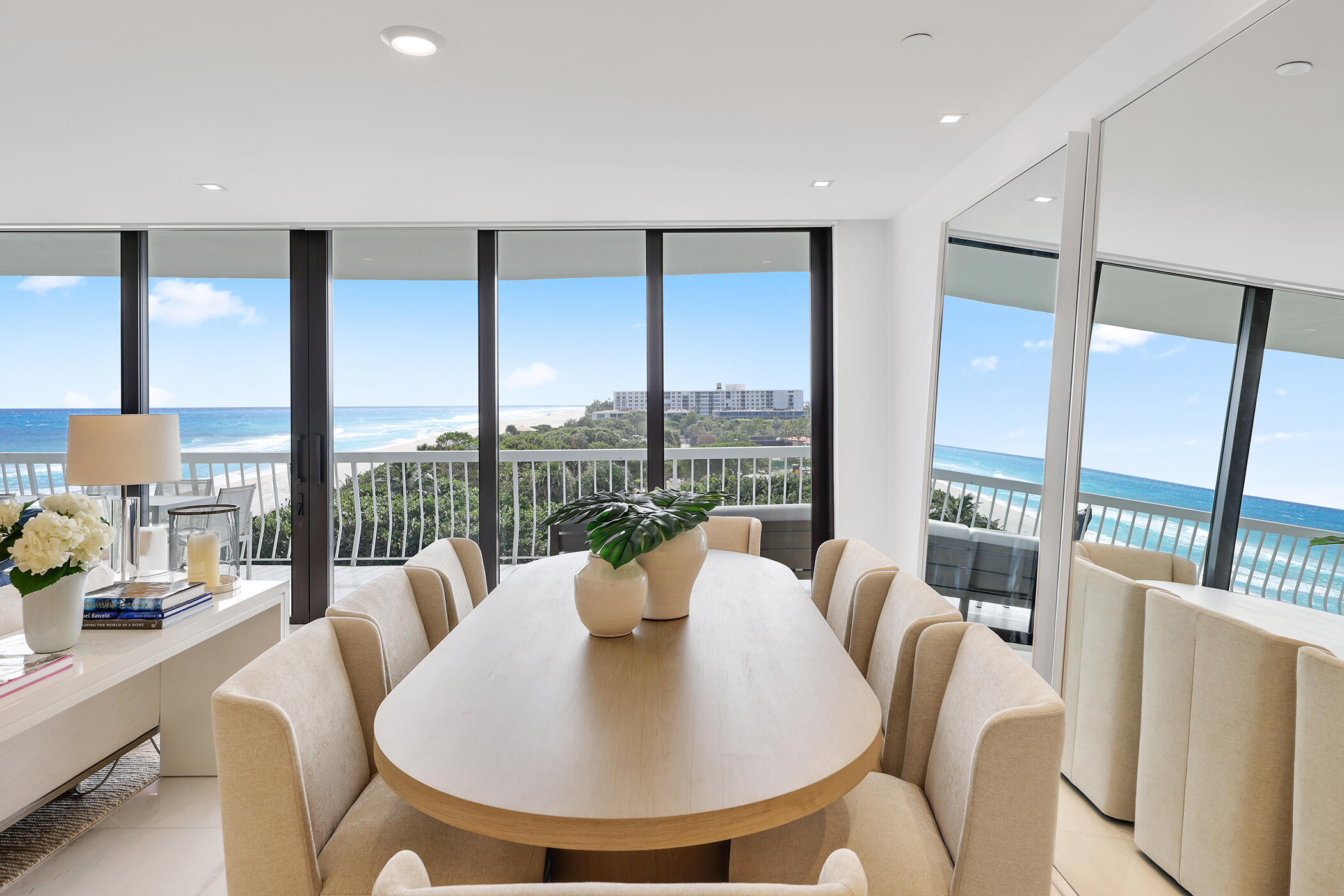 TWENTY ONE HUNDRED CONDO - Residential