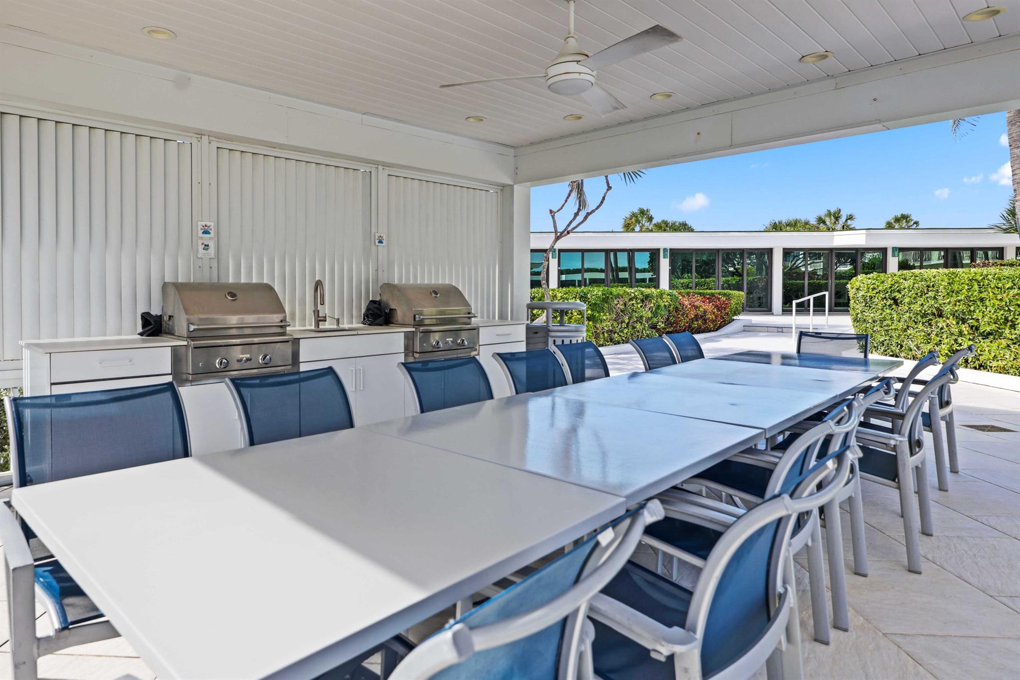 TWENTY ONE HUNDRED CONDO - Residential