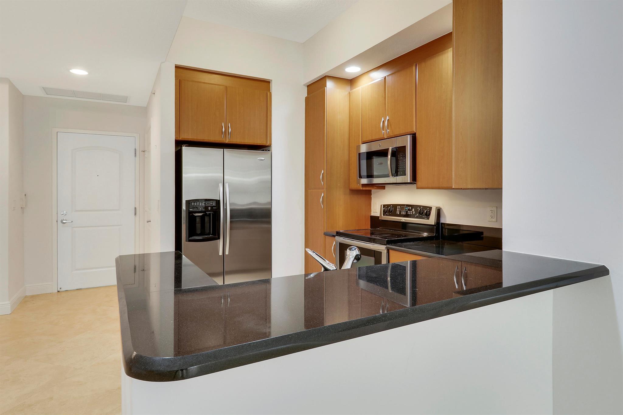 701 S Olive Avenue 805