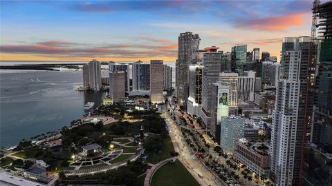 11 NE 6th Street 907 Miami FL 33132