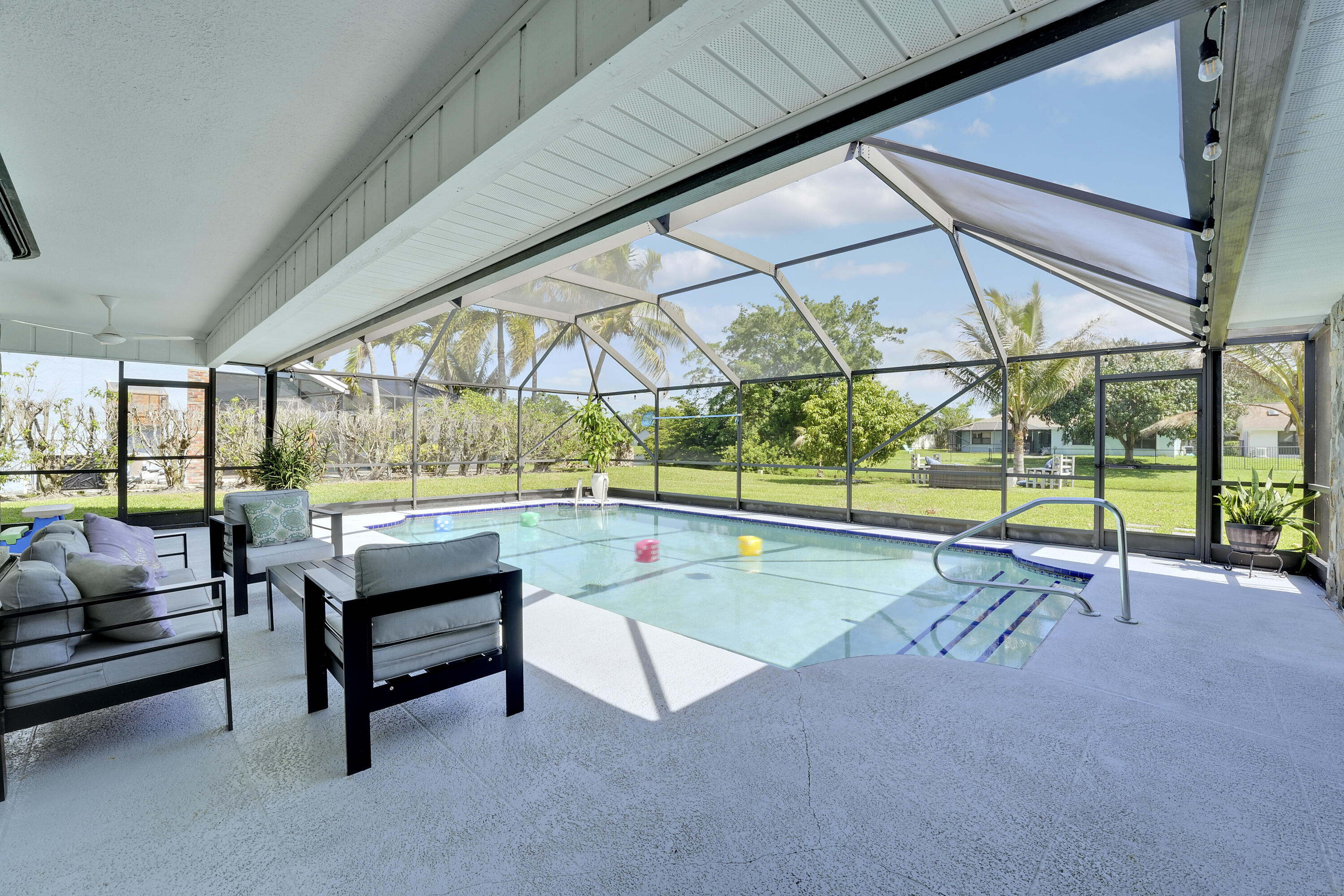 SUGAR POND MANOR OF WELLINGTON - Residential