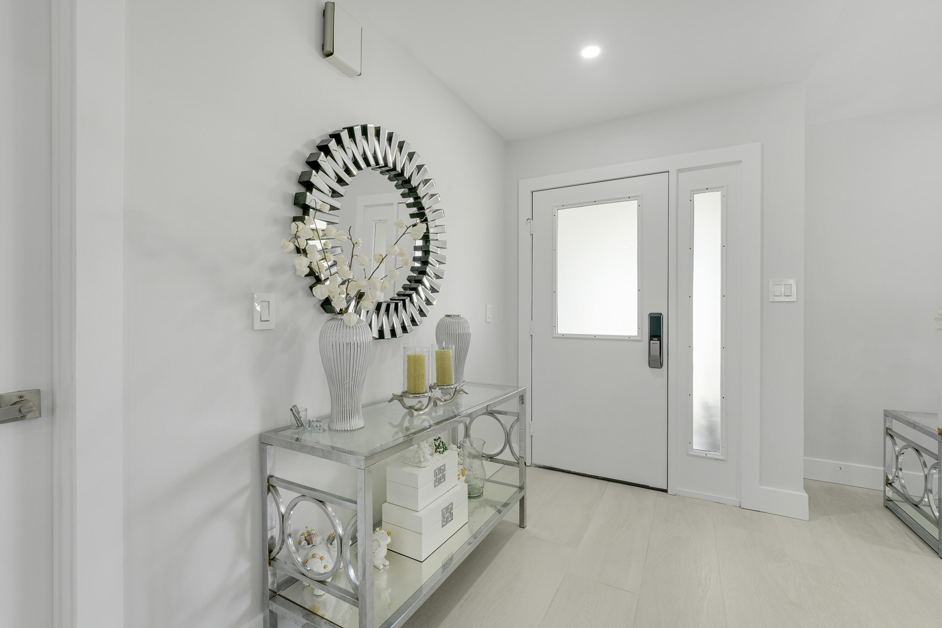 SUGAR POND MANOR OF WELLINGTON - Residential