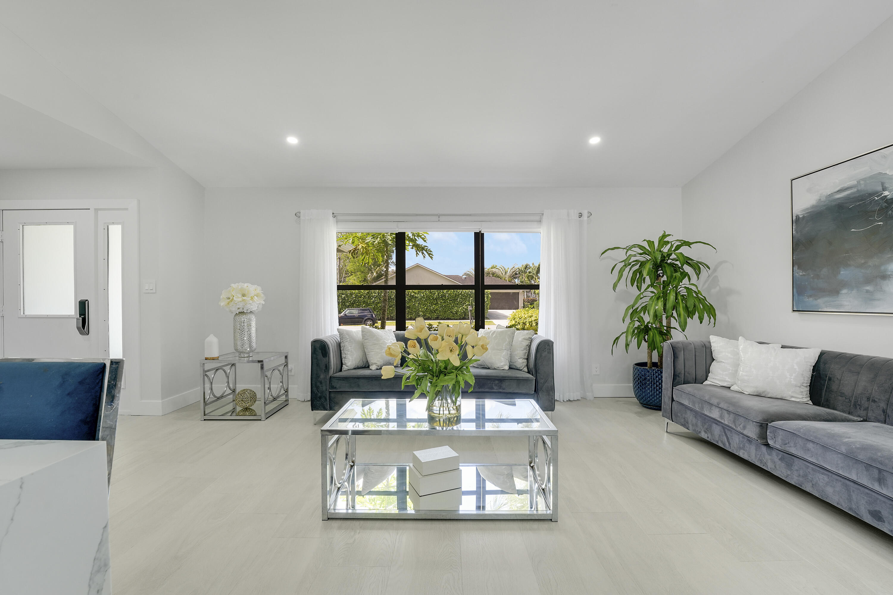 SUGAR POND MANOR OF WELLINGTON - Residential