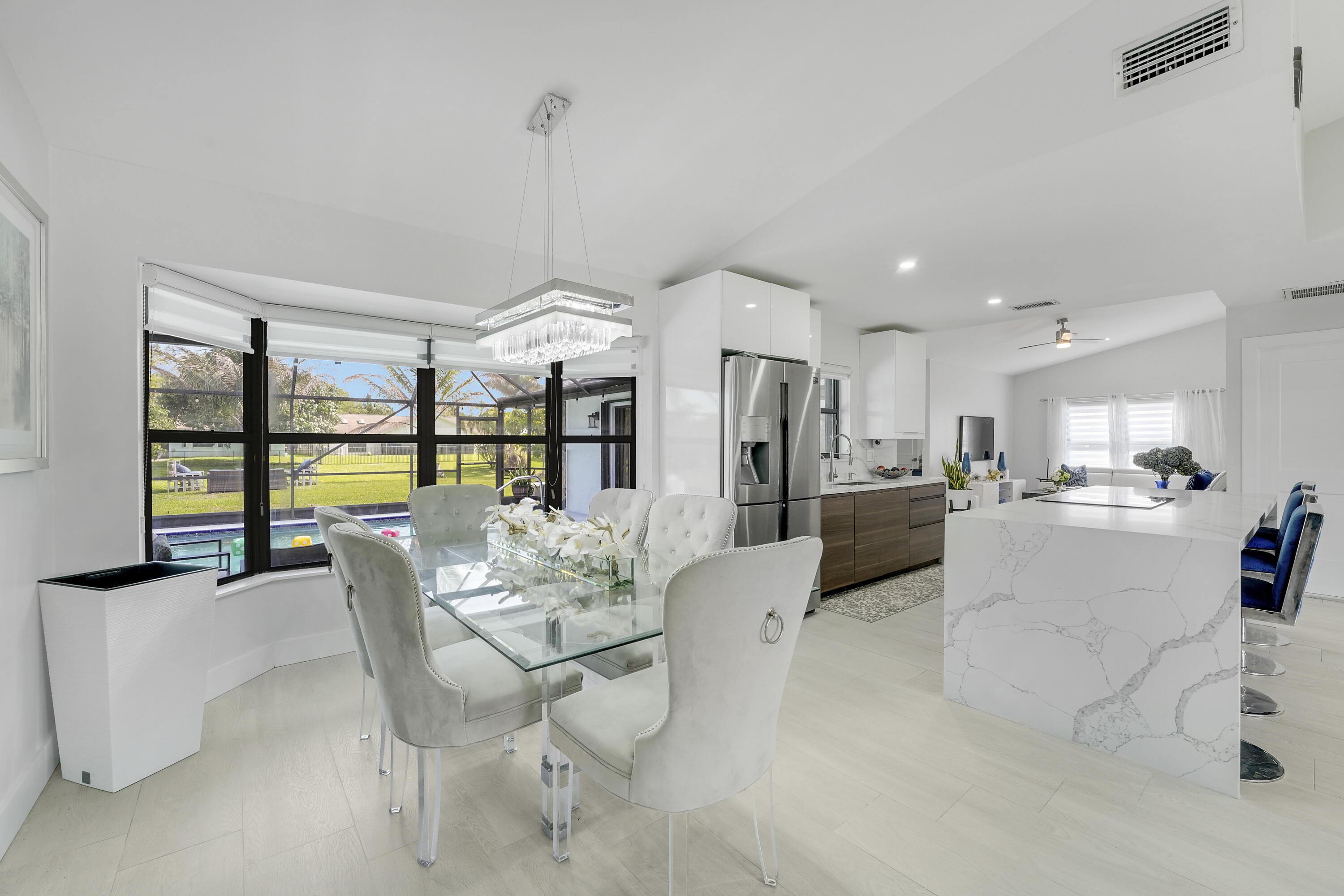 SUGAR POND MANOR OF WELLINGTON - Residential