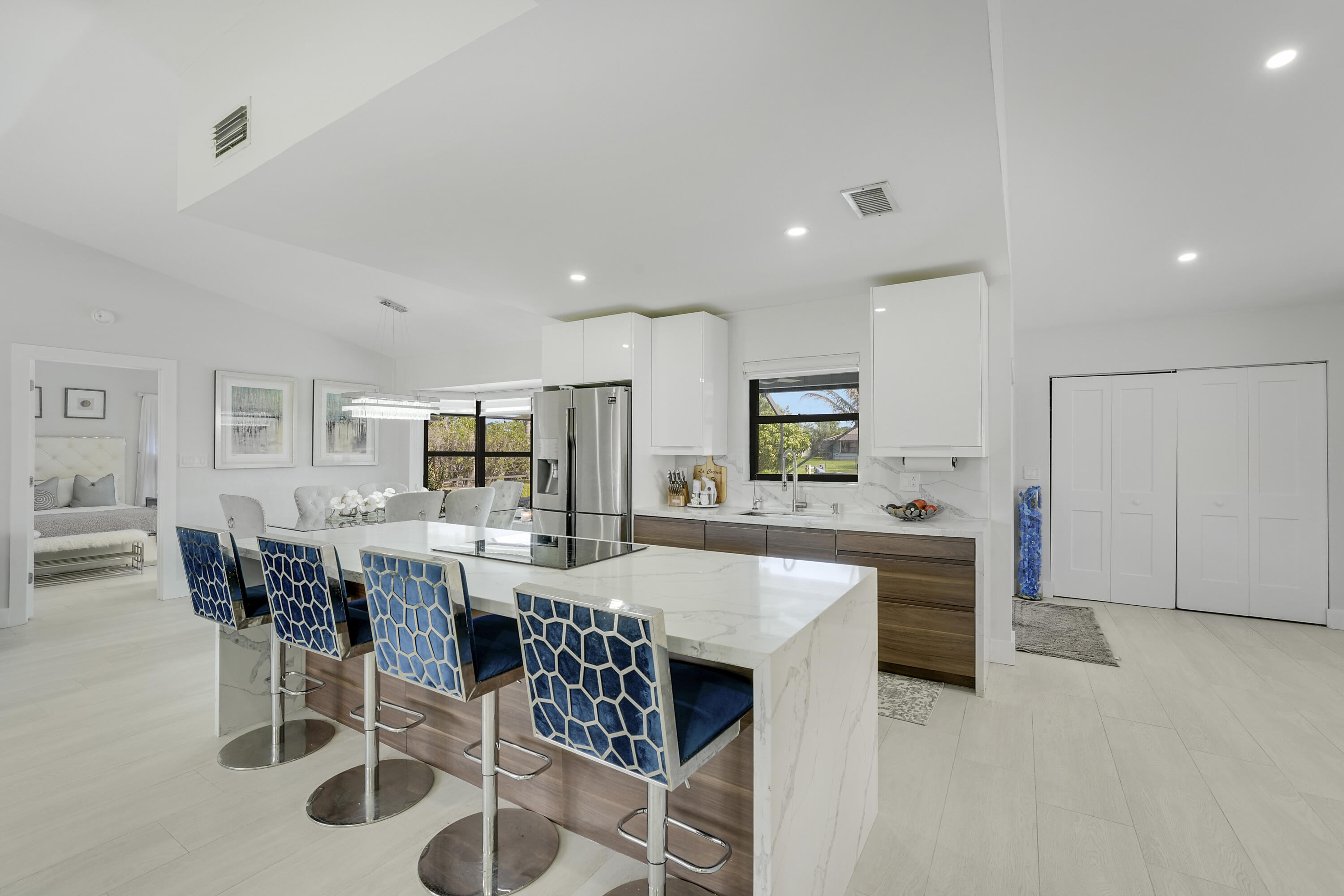 SUGAR POND MANOR OF WELLINGTON - Residential