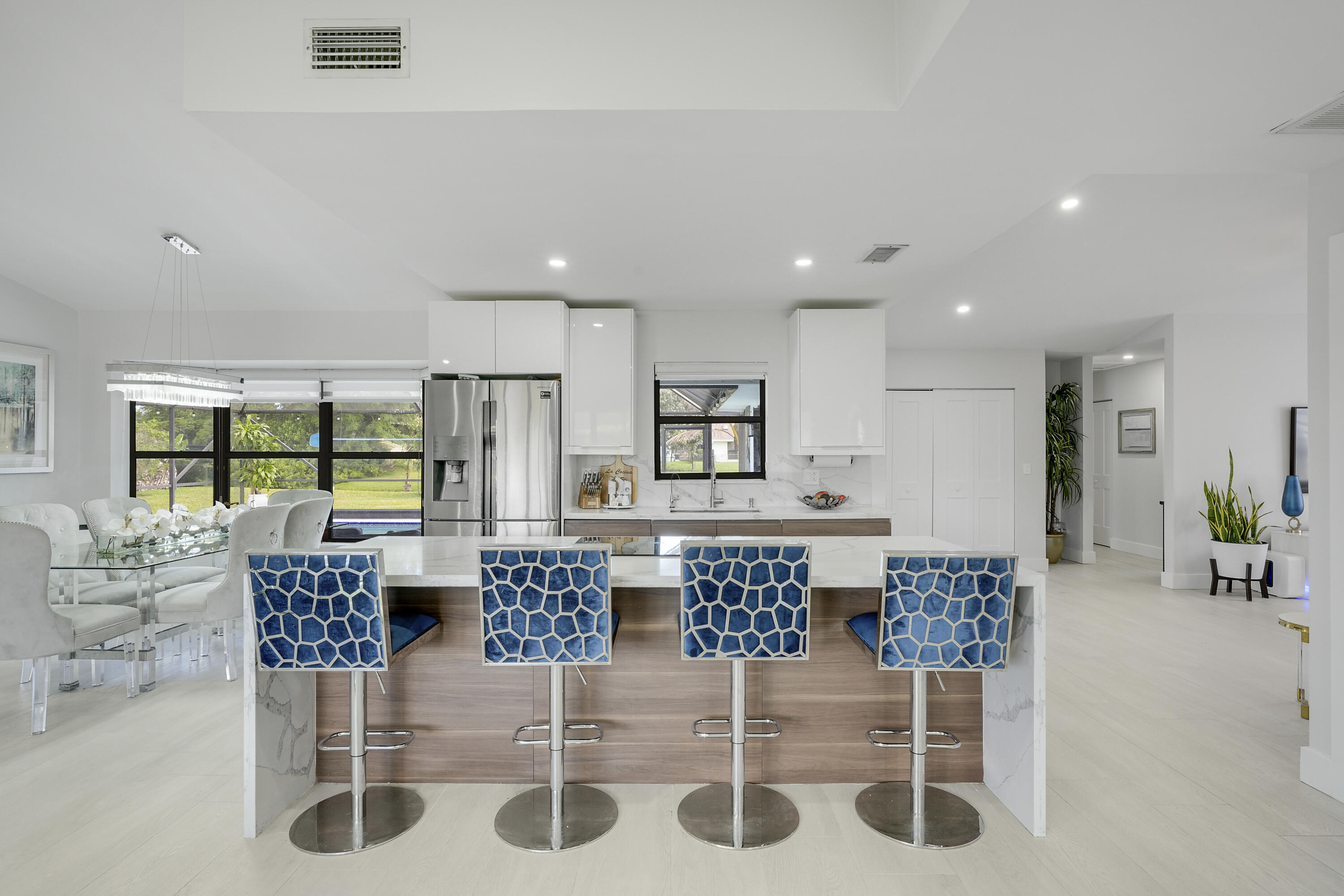 SUGAR POND MANOR OF WELLINGTON - Residential