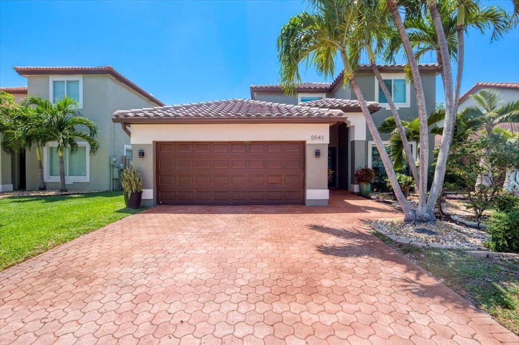 Photo of 5541 NW 51st Avenue, Coconut Creek, FL 33073 (MLS # R11090440)