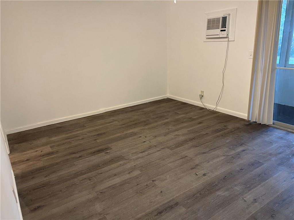 NEWPORT V CONDO - Residential Lease