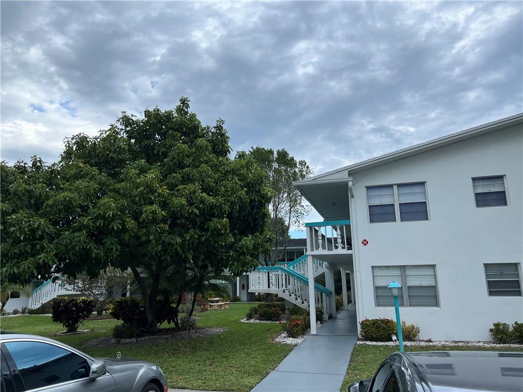 NEWPORT V CONDO - Residential Lease