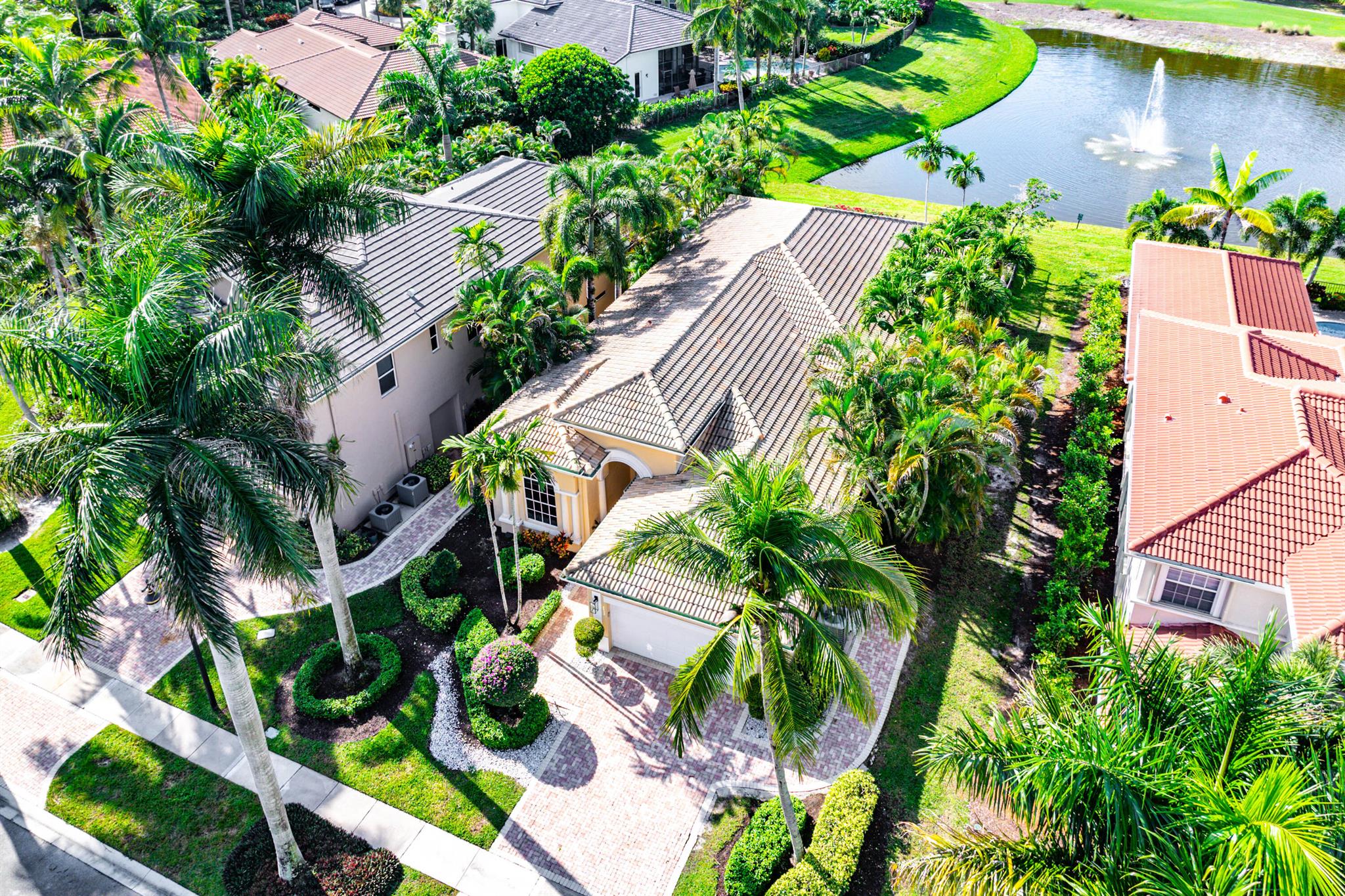 Mizner Country Club - Residential